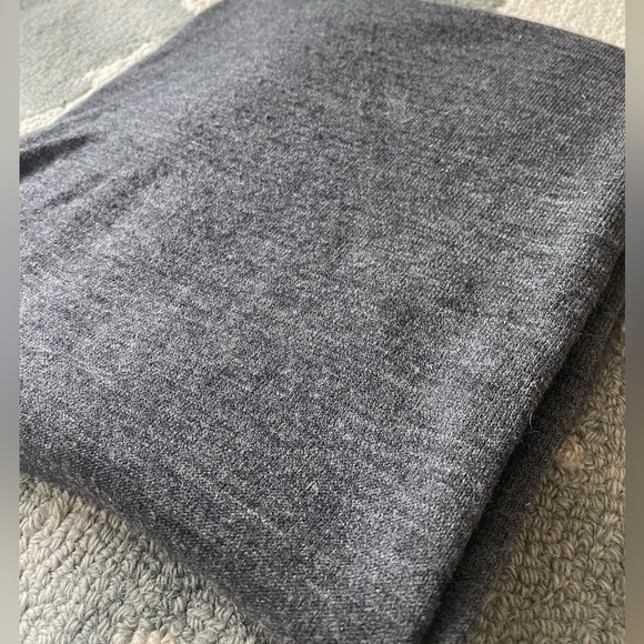 Aritzia Wilfred Brion Pant. Size S. Charcoal Grey. - Picture 7 of 7